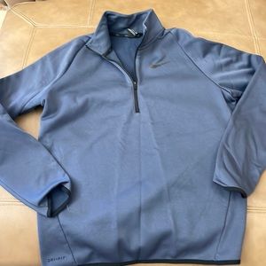 Nike Sweatshirt Mens M 1/4 Zip dri fit 100% Polyester Long Sleeve Logo E…